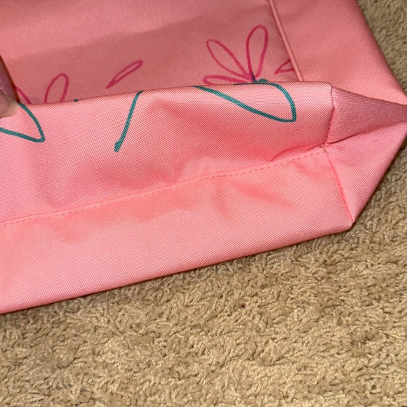Clinique Pink Tote with Floral Design - Picture 10 of 11